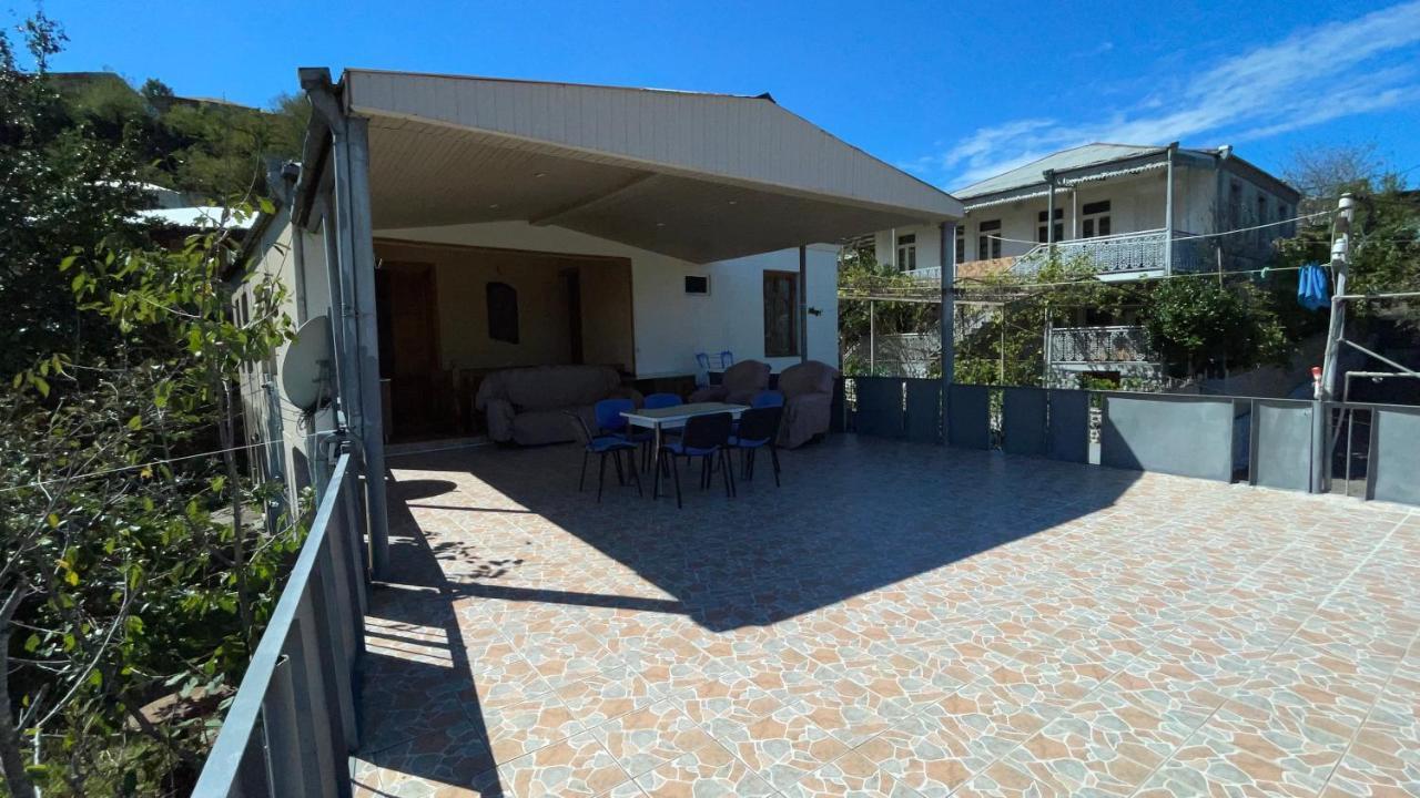 Belas House With Terrace Kutaissi Exterior foto